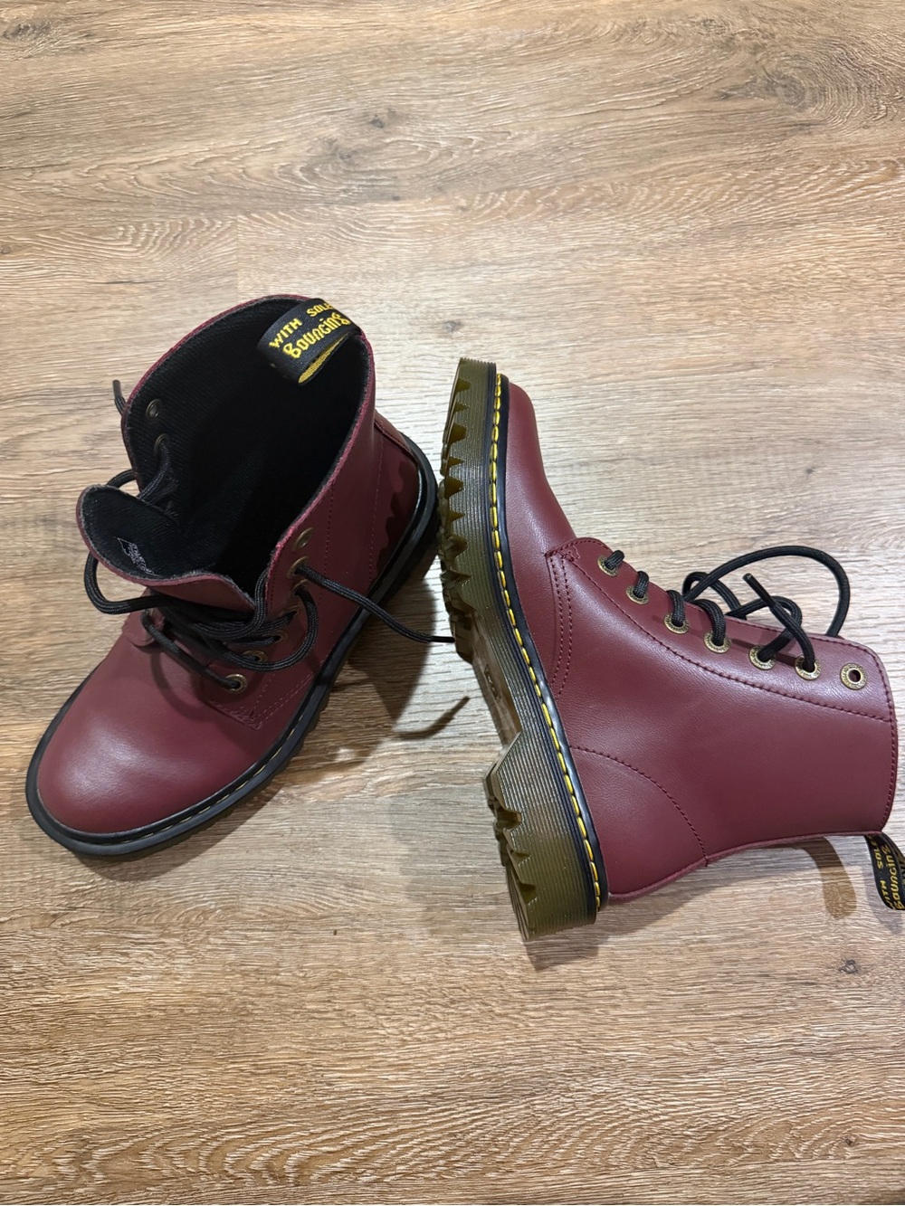 Dr. Martens Luana Burgundy (Cherry Red) Lace-Up Combat Boots Women’s 7 - Picture 12 of 12
